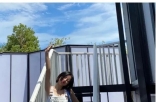 Effortless背带裤，不仅仅是减龄