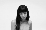 Lisa黑丝造型美出新高度？全黑造型惊艳亮相巴黎！